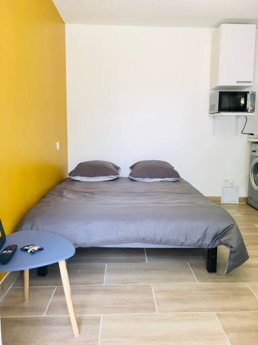 Bleu Lavande - Coquet Appartement Ambiance Village Istres Kültér fotó